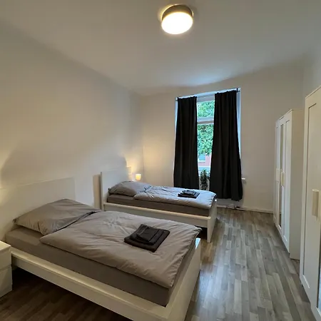 Three-bedroom In Center Apartment Essen