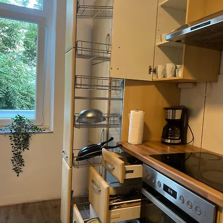 Three-bedroom In Center *