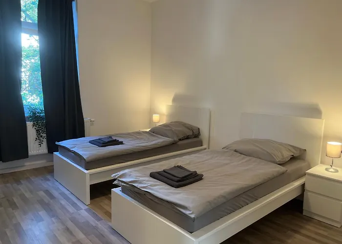 Three-bedroom In Center * 埃森