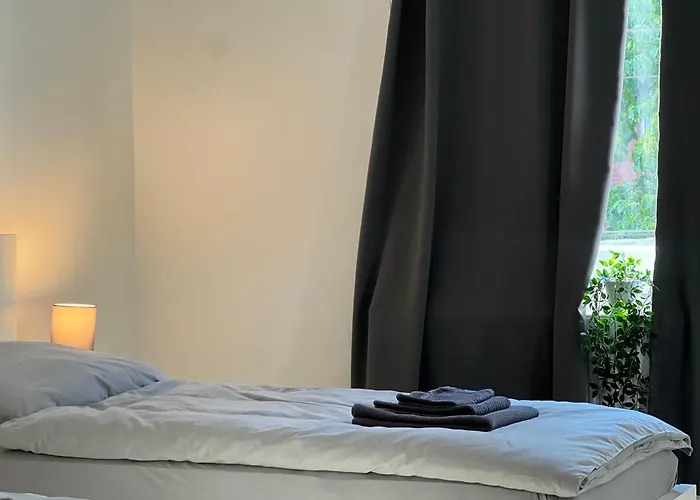 Three-bedroom In Center 埃森